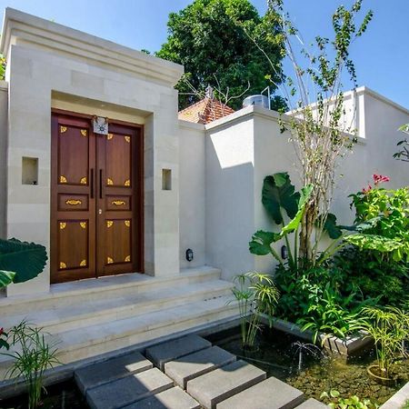 Kesari Haven Villa Sanur Kültér fotó